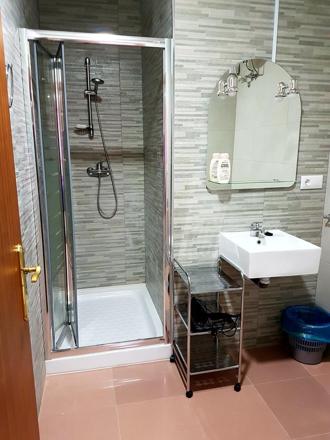 Apartamento Study 1 Select Real Caldas De Reis Luaran gambar